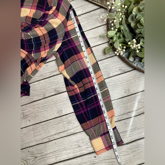 Anthropologie/PILCRO Gauze Plaid Ruched Button Down Shirt - Picture 10 of 13
